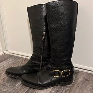 Burberry boots